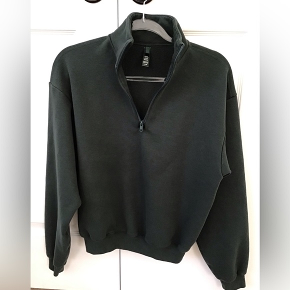 SKIMS Cotton Fleece Classic Quarter Zip Pullover| Spruce - Picture 8 of 12